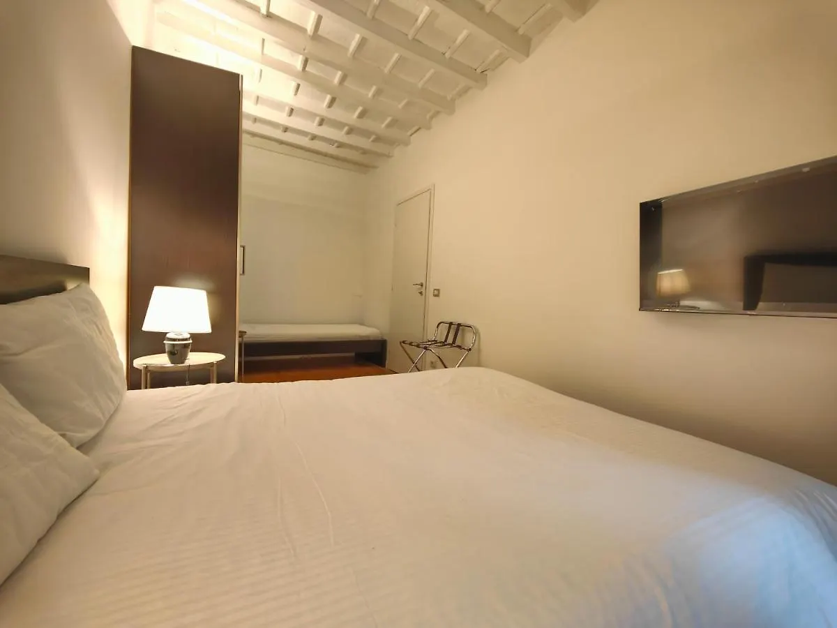 Crocetta - Design Apartment With Terrace Milan